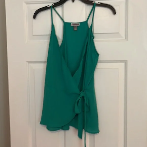 Chelsea , green , Wrap spaghetti strap blouse - Picture 4 of 6